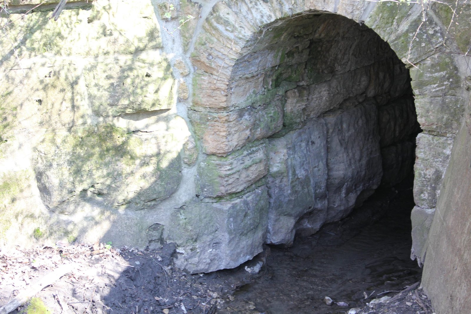 North abutment